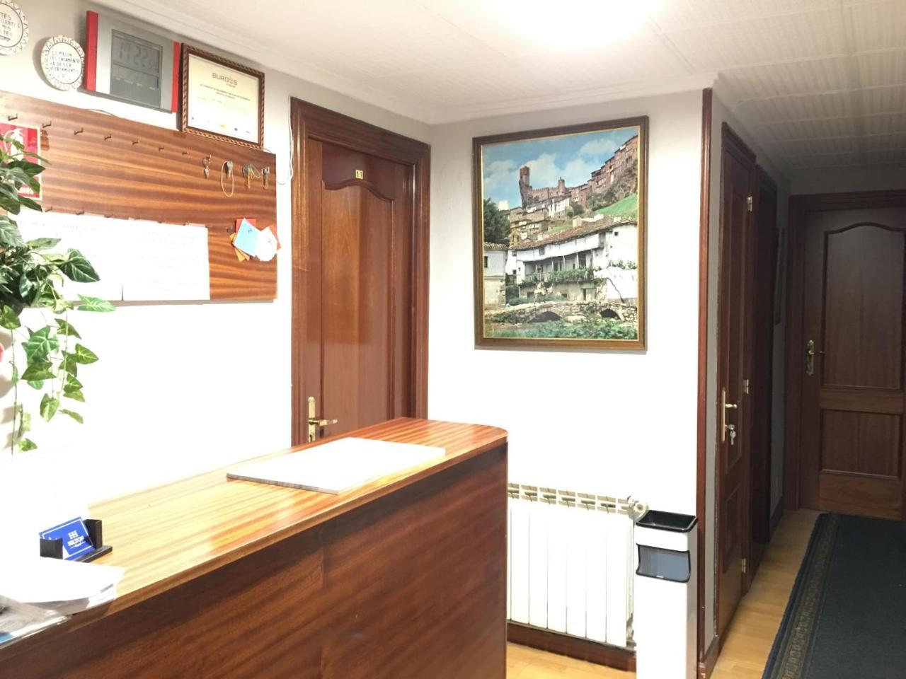 Hostal Hilton Burgo 외부 사진