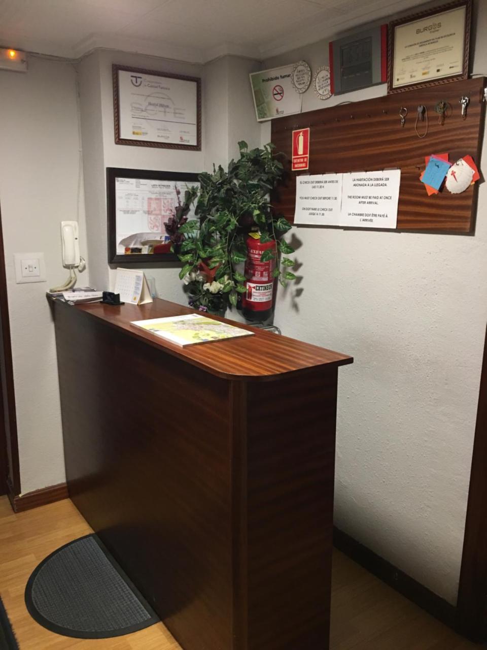 Hostal Hilton Burgo 외부 사진